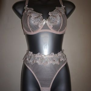 Agent Provocateur Eliza bra size 36B and brief size M or size L NWT